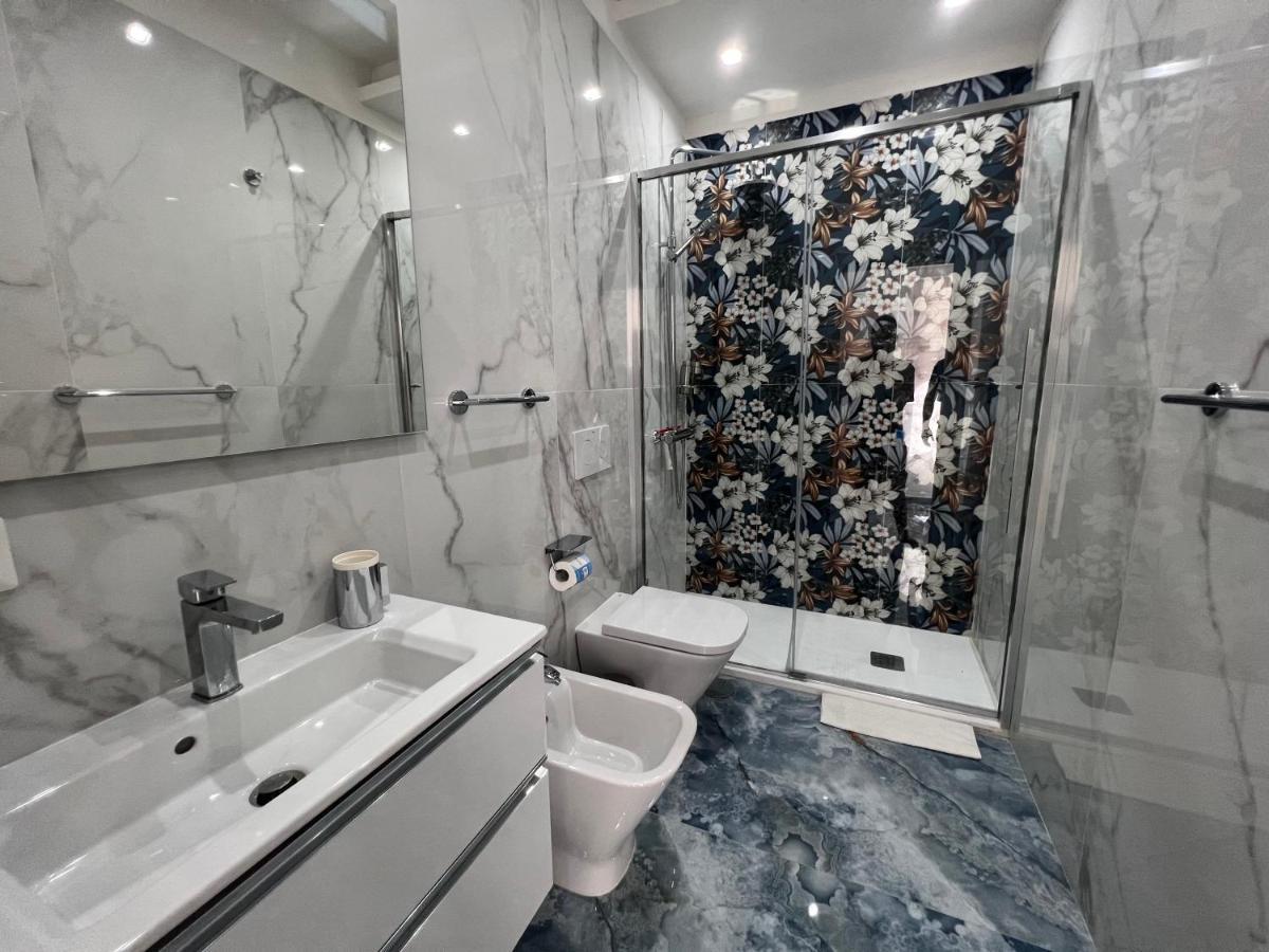 Appartamento Borgo 1313 Napoli Esterno foto